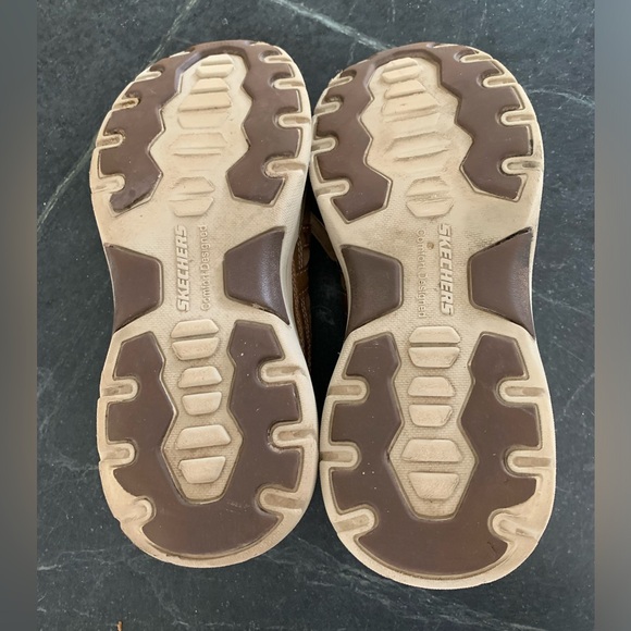 SKECHERS | Men’s casual leather combo shoes. Sz 8 - Picture 3 of 7